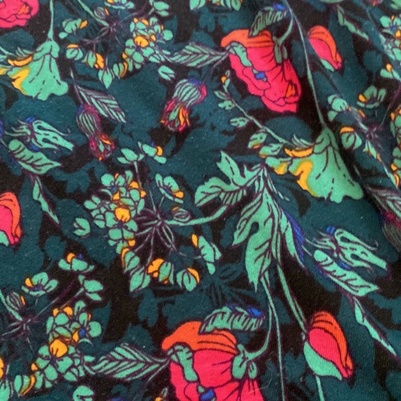 LulaRoe - Picture 2 of 3